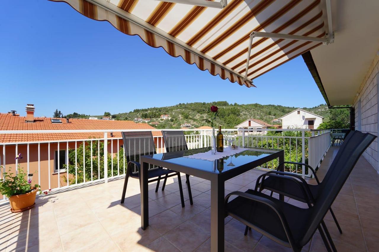 Apartman Tessa Vela Luka Ngoại thất bức ảnh