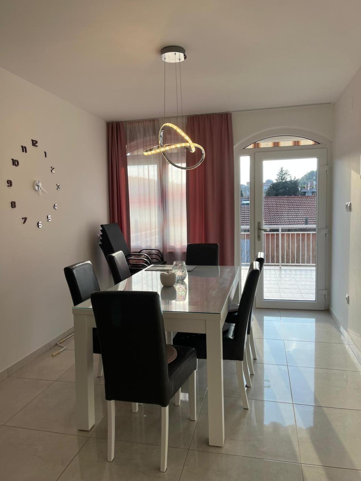 Apartman Tessa Vela Luka Ngoại thất bức ảnh